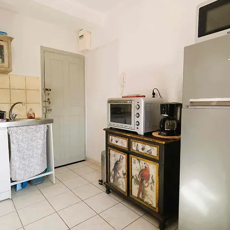 Charming For 2 In Pradet Lägenhet *