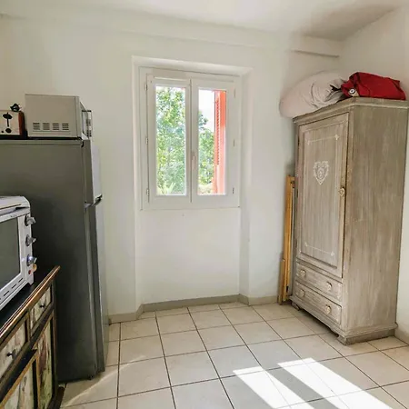 Charming For 2 In Pradet Ле-Праде