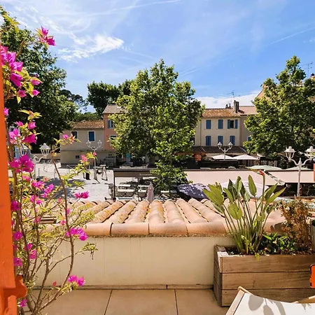 Charming For 2 In Pradet *